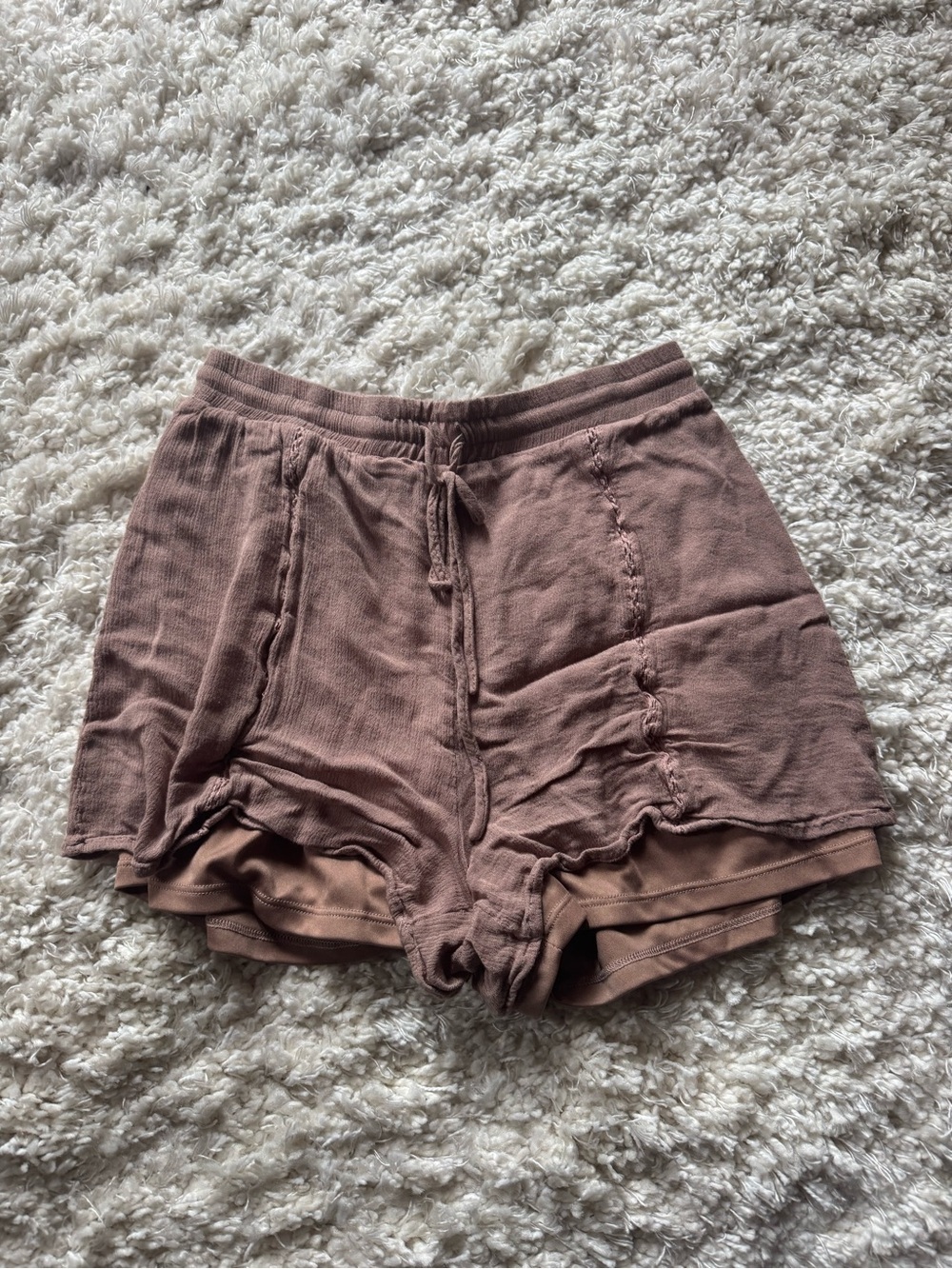 Women’s Relaxed Ribbed Drawstring Shorts - Mauve • M